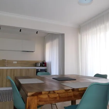 Magnificent T3 Proximity To Renovated Port In 2020 Appartement